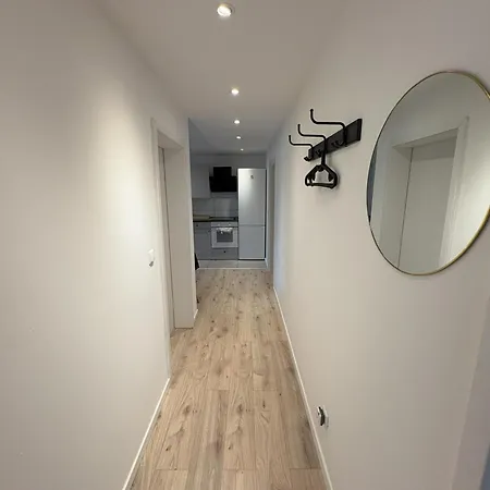 Modernes 2 Souterrain - Zentral - Nahe Hamburg & Luebeck * באד אולדסלוה